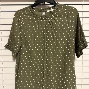 Green Polkadot Top in Great Condition!